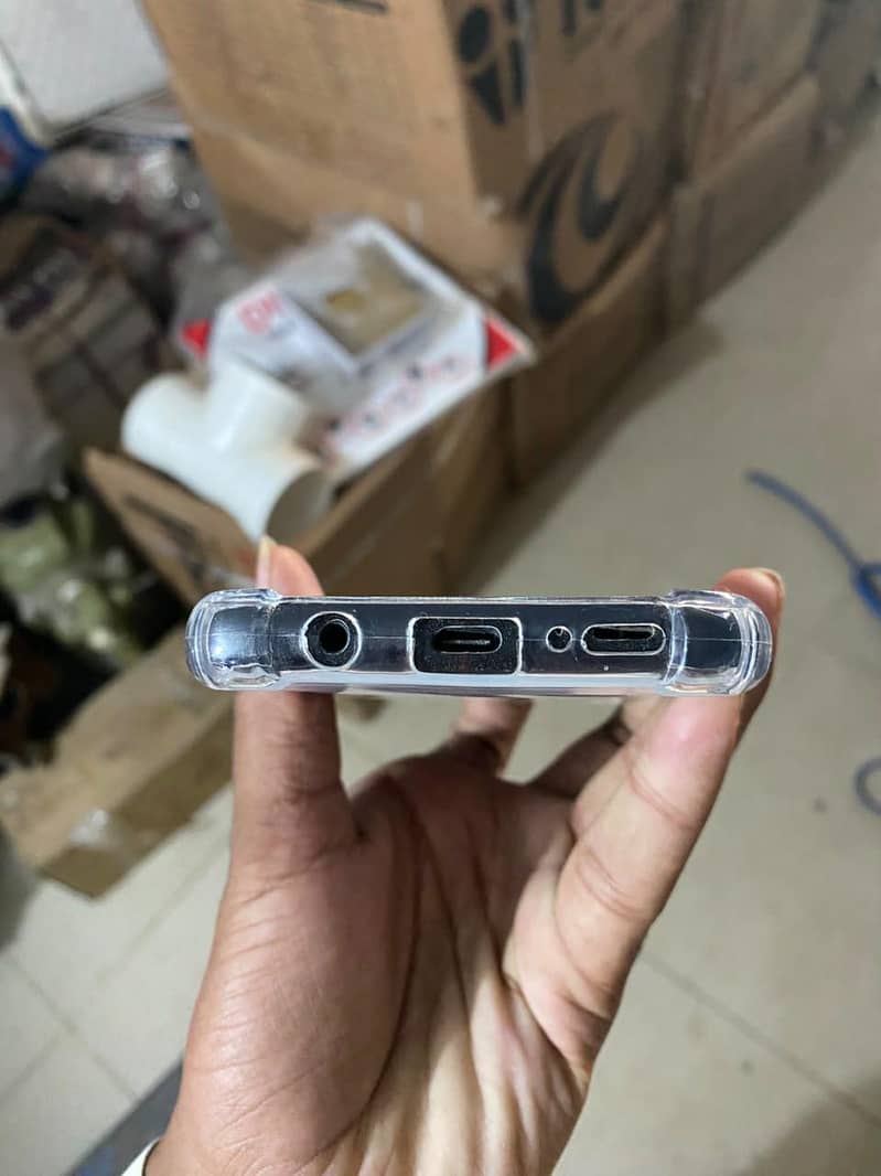 Samsung Mobile S9 Plus 5