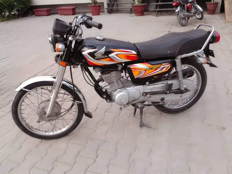 CG 125 5