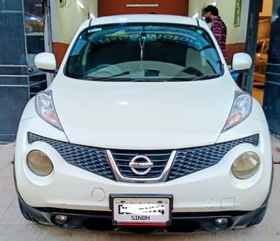 Nissan Juke 2012 pearl white