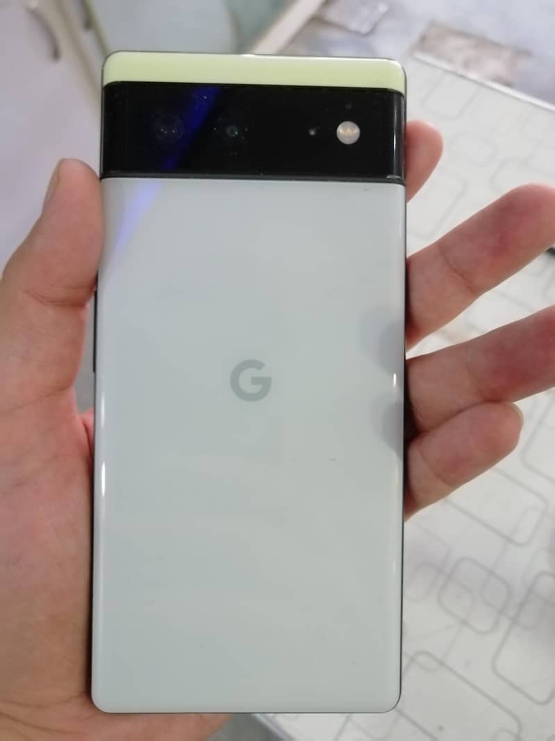 Google Pixel 6 0