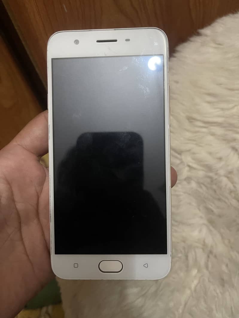 OPPO A57 1