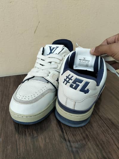 Imported shoes premium brands