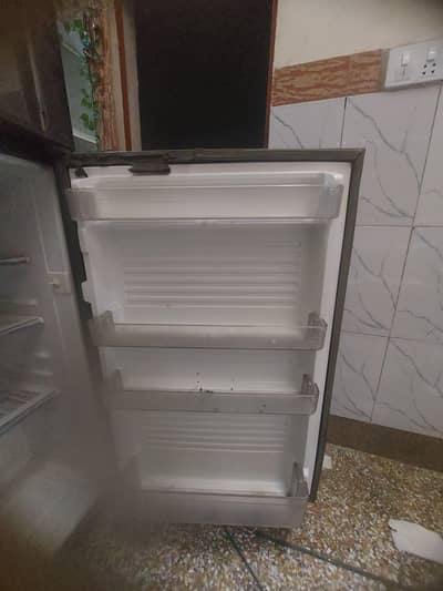 selling used refrigerator