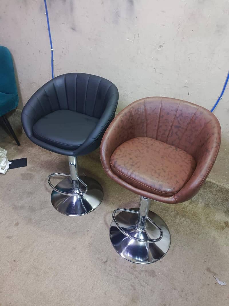 Stools / Bar Stool / Imported Stool / Kitchen Stool / Reception Stools 10