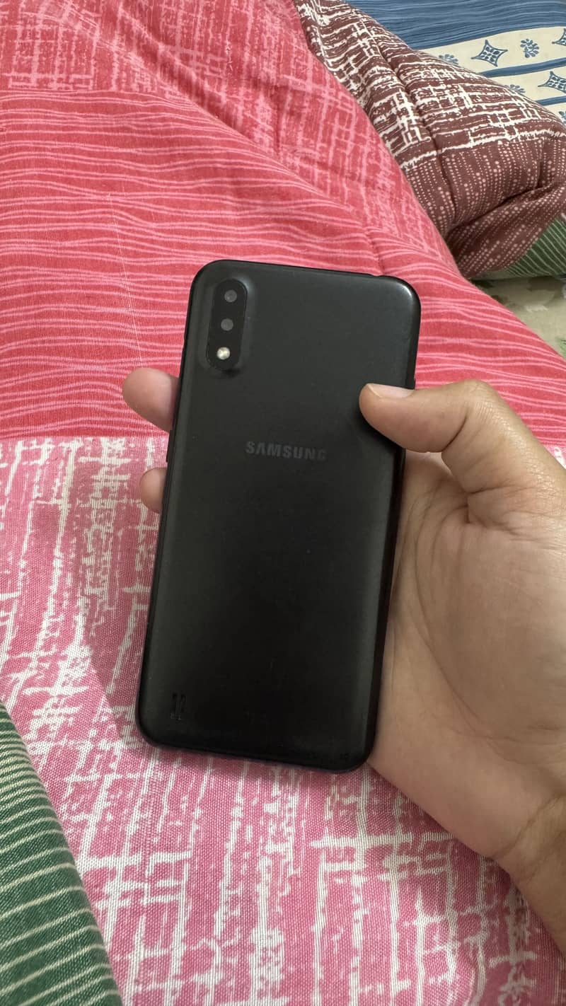 Samsung Mobile A01 3