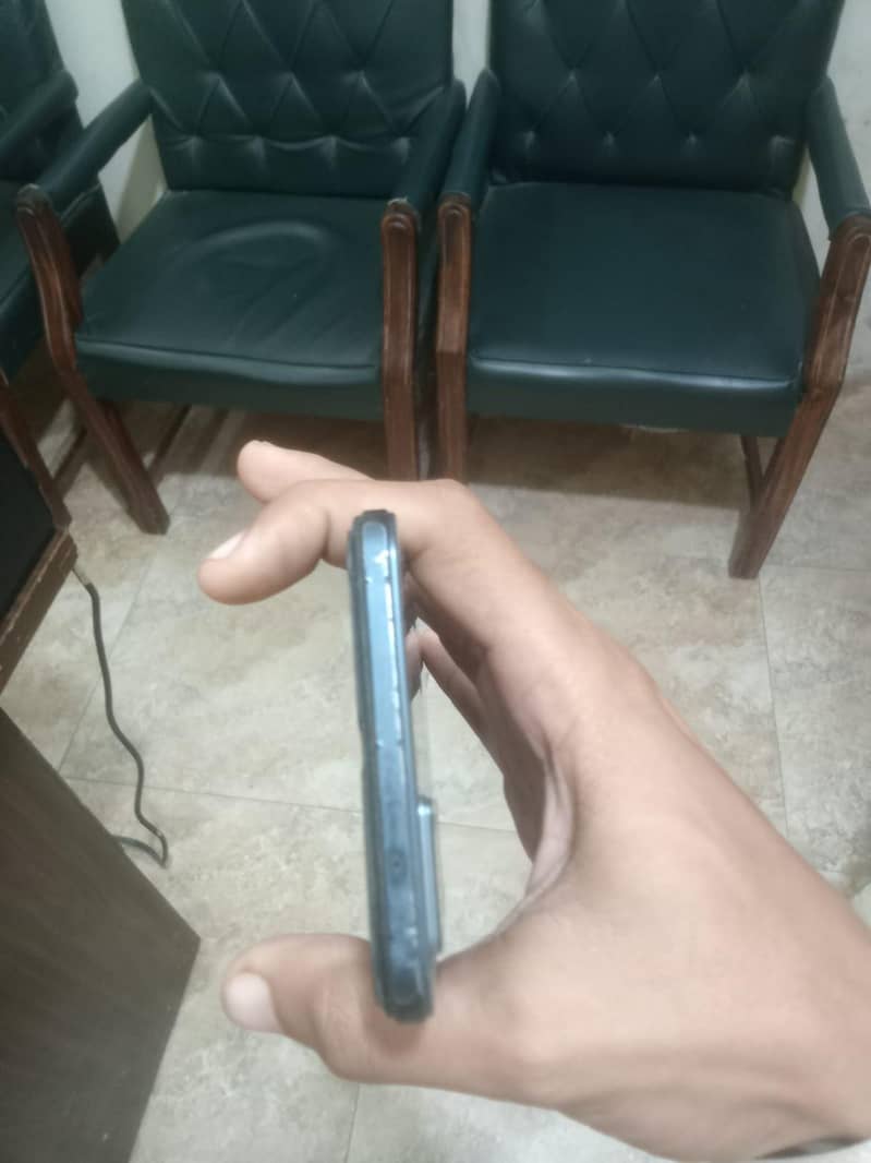 Vivo V23e 3
