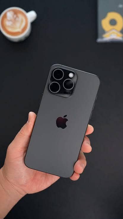 Apple iPhone 15 Pro 0