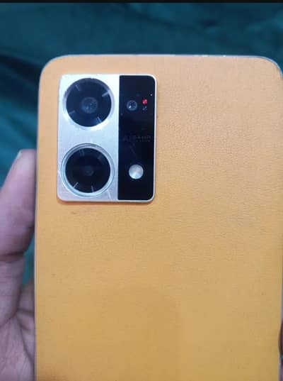 OPPO F21 Pro