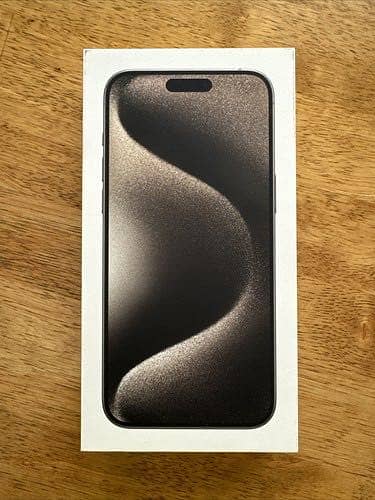 Apple iPhone 15 Pro Max jv with box