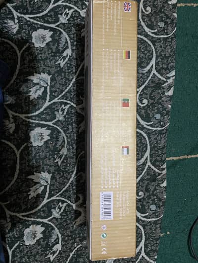 Kemei KM-470 Professional Hair Straightener - Box Pack