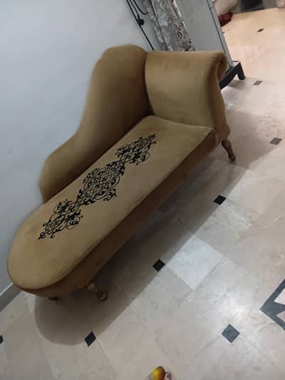3 seater Dewan for sale