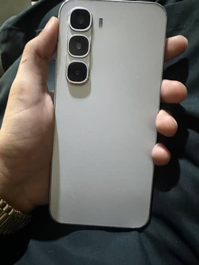 Infinix hot 60 pro