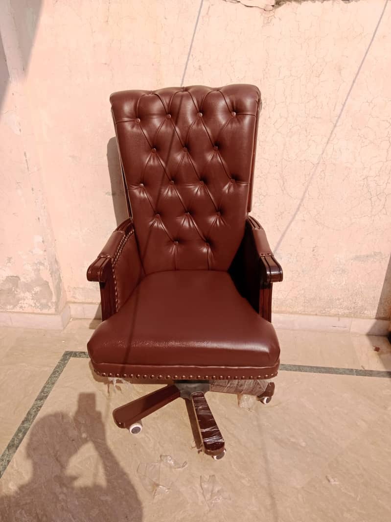 Executive Chair New 0
