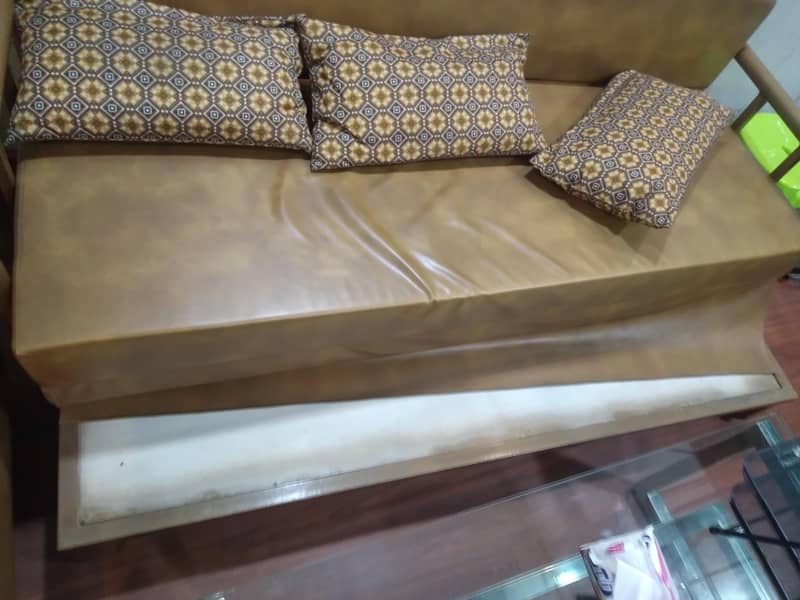 Iron sofa bed 1