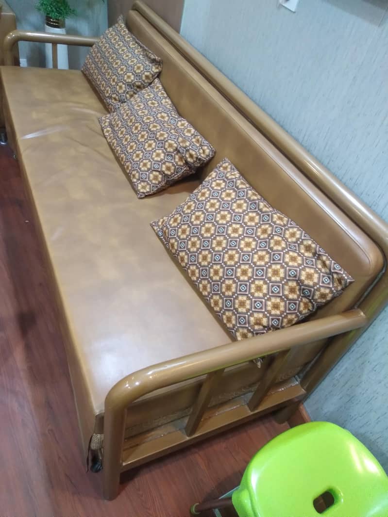 Iron sofa bed 4