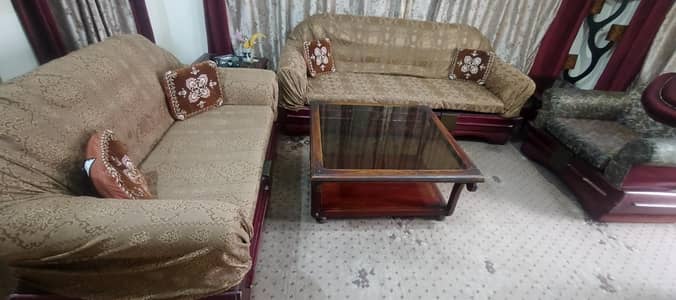 6 seaters sofa set with 3 tables
