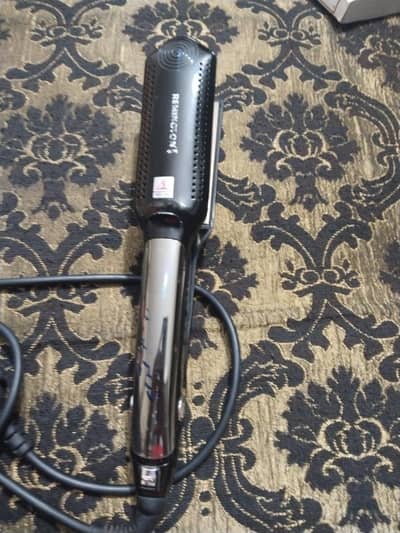 Remington hair straightener