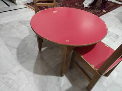 Children's study table