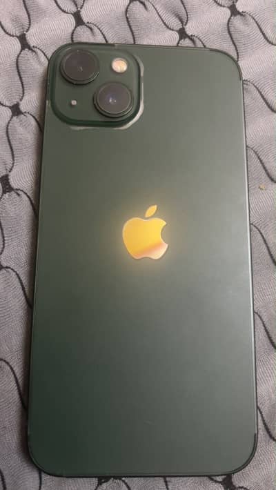 Apple iPhone 13