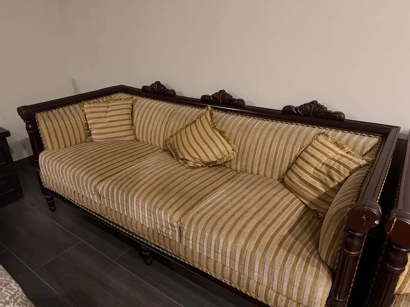 6 seater sofa 4