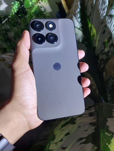 Motorola G77 5G Premium Flagship Just Open Box