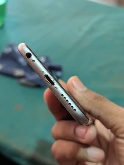 Apple iPhone 6