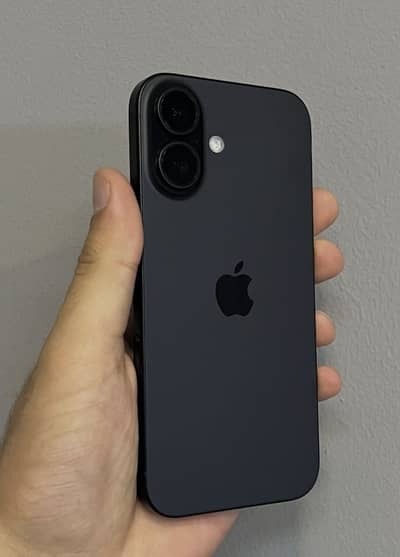 Apple iPhone 16