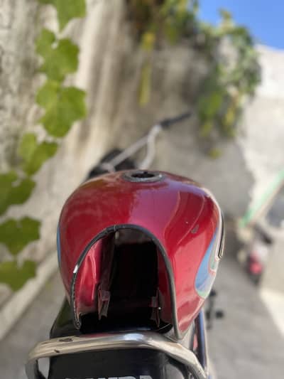 United 70cc 2017