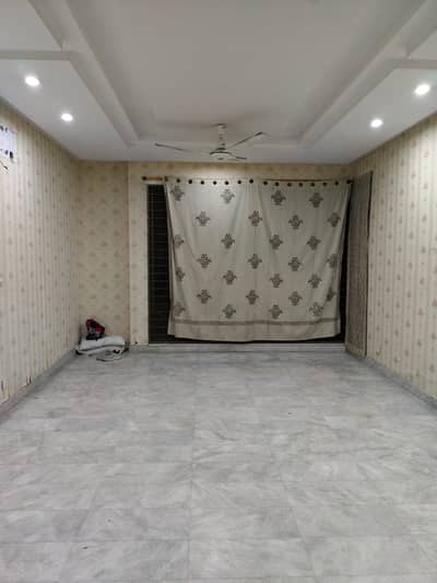 EXCLUSIVE RENTAL OPPORTUNITY 1 KANAL LUXURY HOUSE FOR RENT
