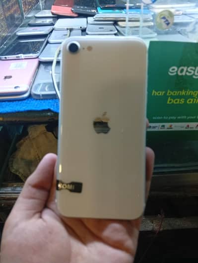 Apple iPhone SE