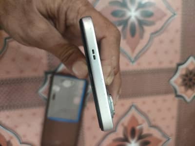 Infinix Hot 60i