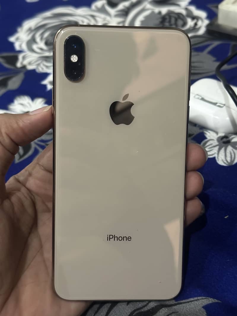 Apple iPhone XS Max 0