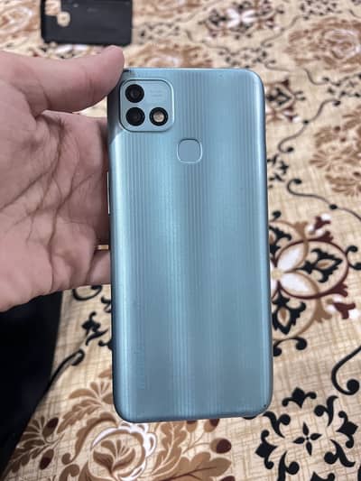 Infinix Hot 10i 4/128 good condition.