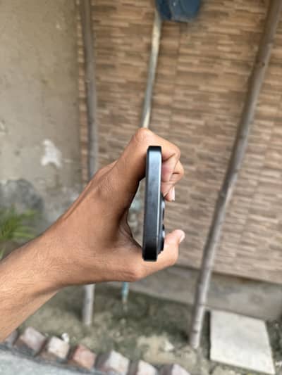 Apple iPhone 15 Pro