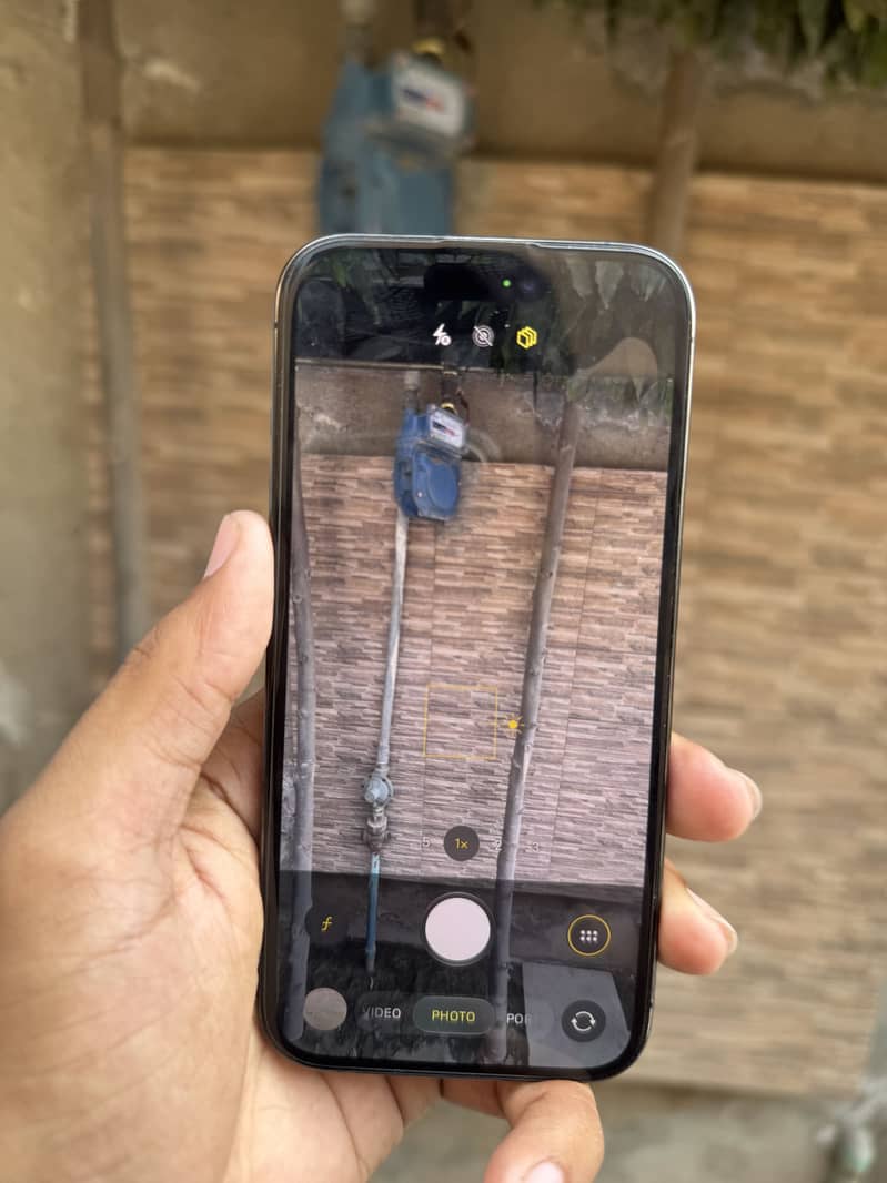 Apple iPhone 15 Pro 1