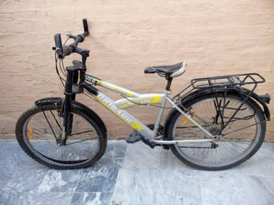 Chicago Seven Pulse 26 Inch MTB -Very Good Condition