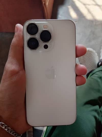 Apple iPhone 13 Pro