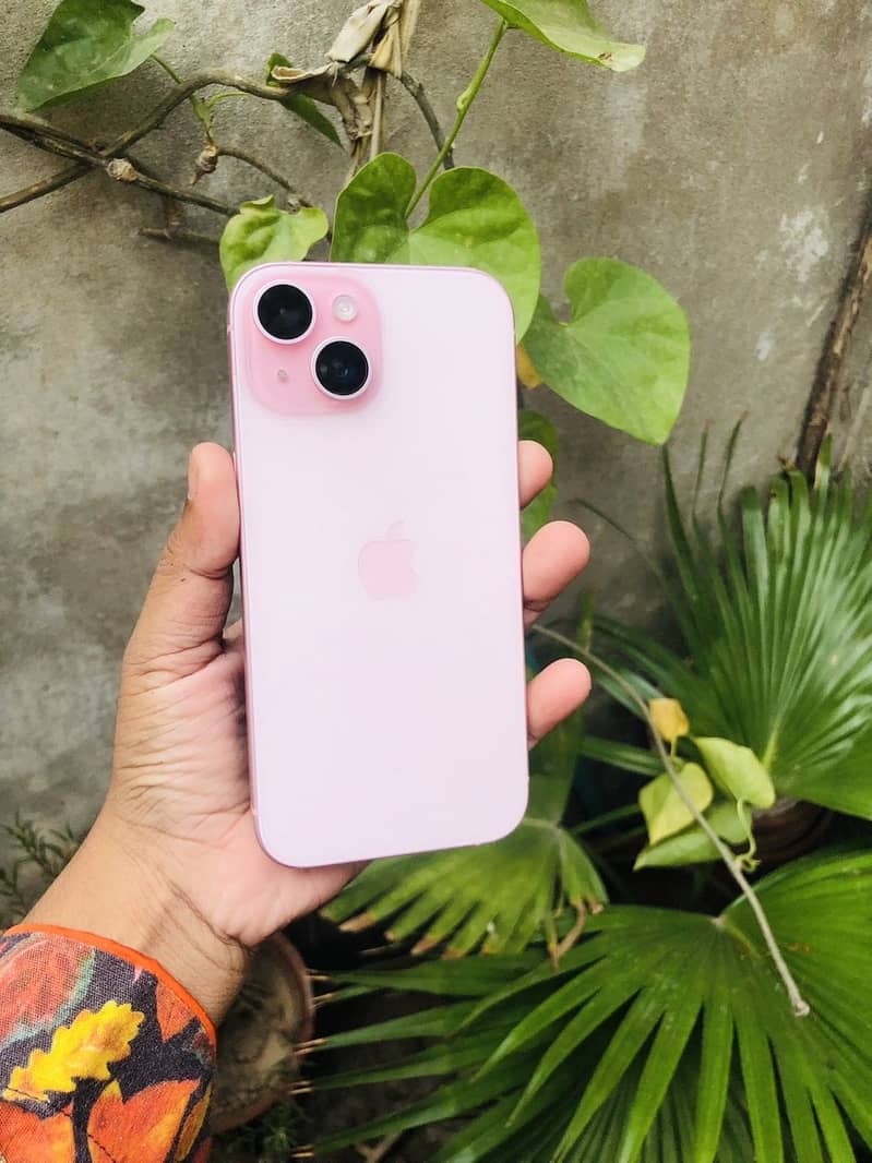 Apple iPhone 15 plus 0