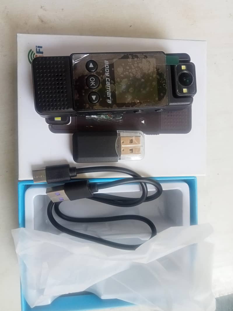 Mini Body Camera L-12 1