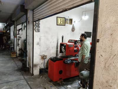 Engine Overhaul & Rebuild Lahore | Reboring, Crank Grinding, Guarantee