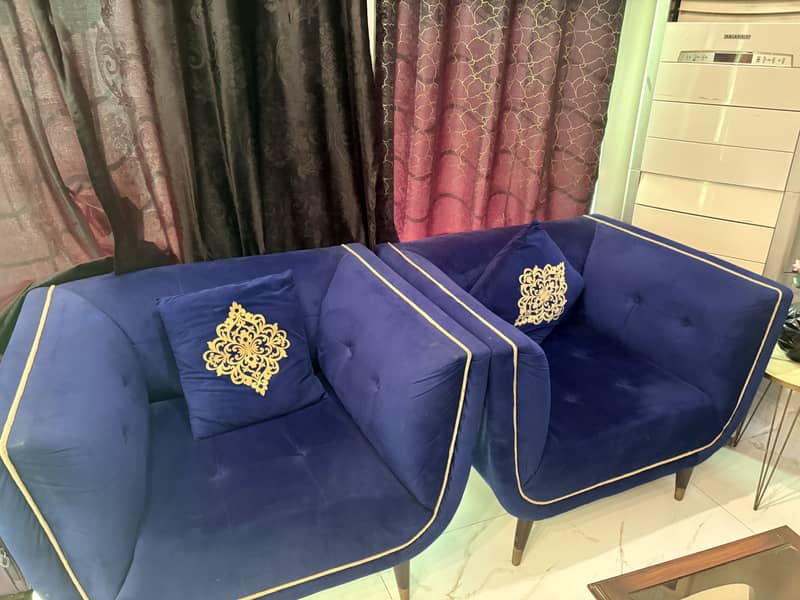 Sofa set 0