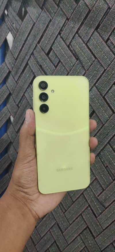 Samsung A15 Samsung A72