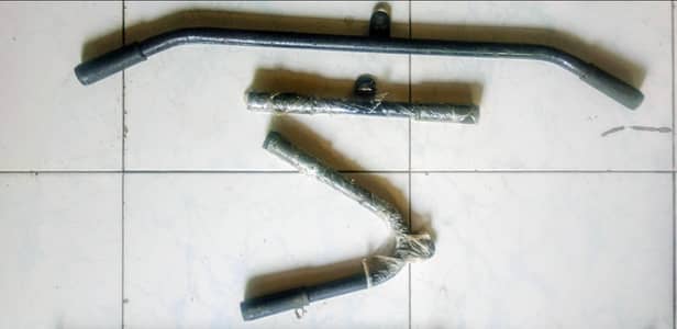 Heavy-Duty Pull-Up Bar / Home Gym Exercise Equipment – For Sale