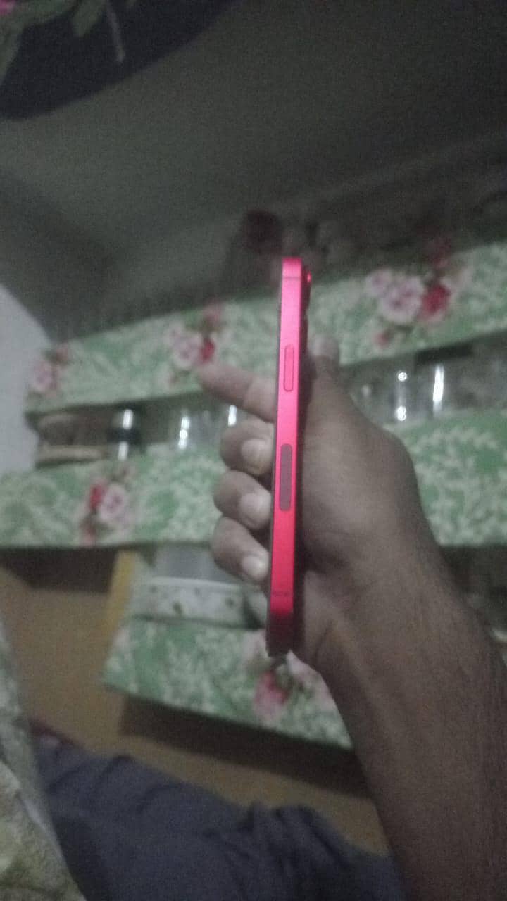 Apple iPhone 14 2