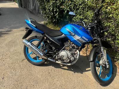 I am selling ybr 2019 modal at fixed price