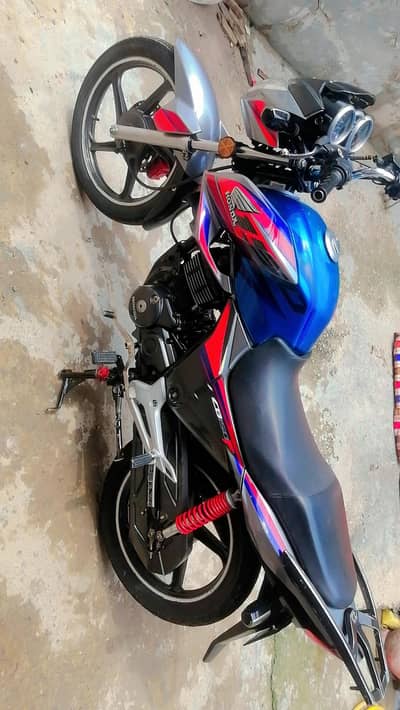 kandeshan A 1