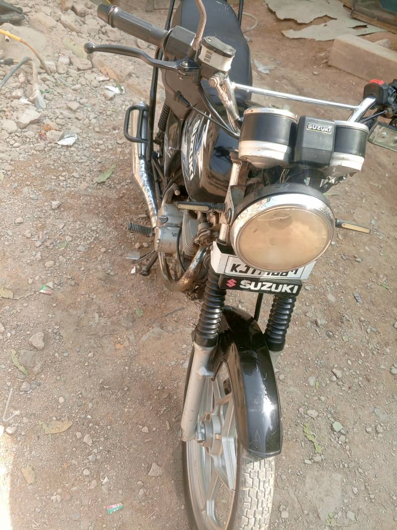 Suzuki 7