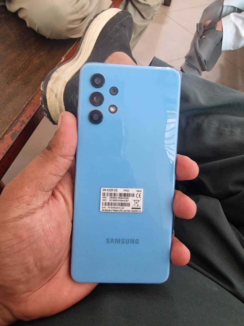 Samsung Mobile A32 0