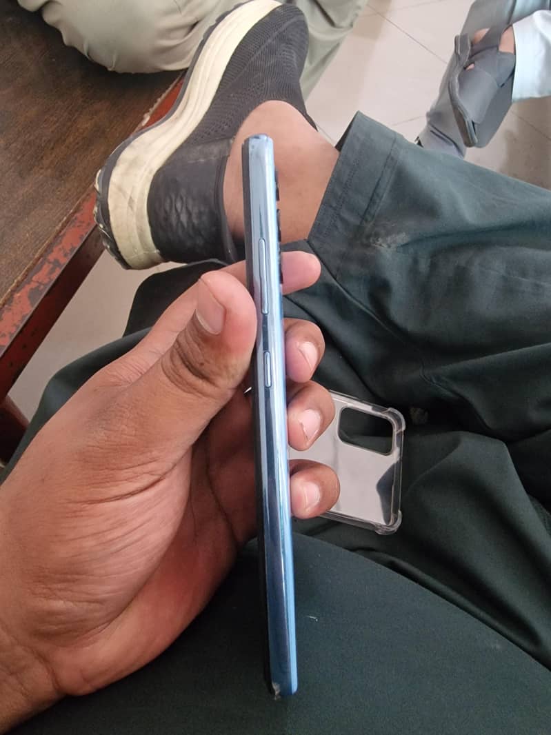 Samsung Mobile A32 1