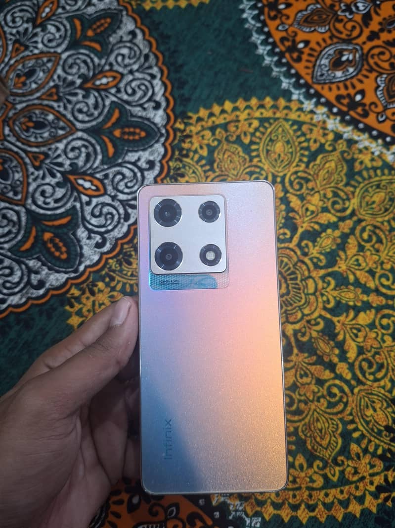 Infinix Note 30 Pro 0